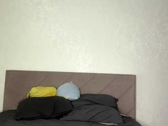 NoreenSemetara live cam on BongaCams