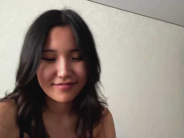 NoreenSemetara live cam on BongaCams