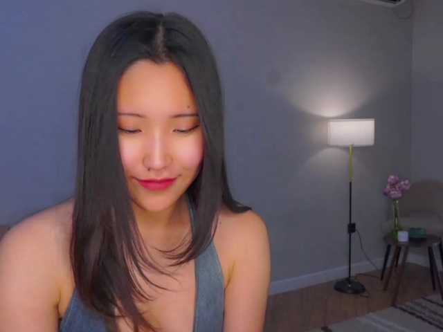 NoreenSemetara live cam on BongaCams