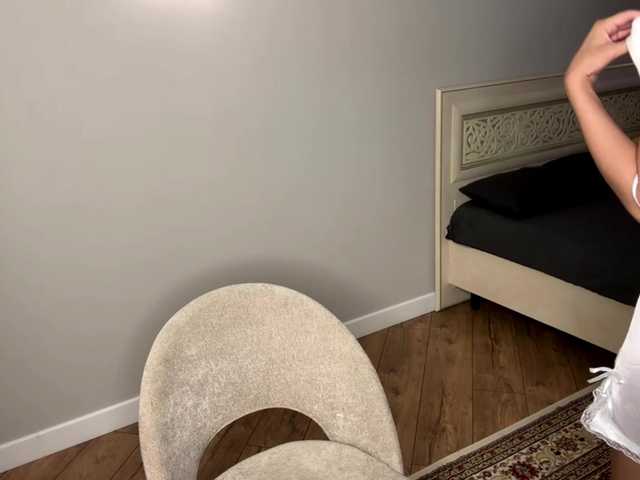 NoreenSemetara live webcam show