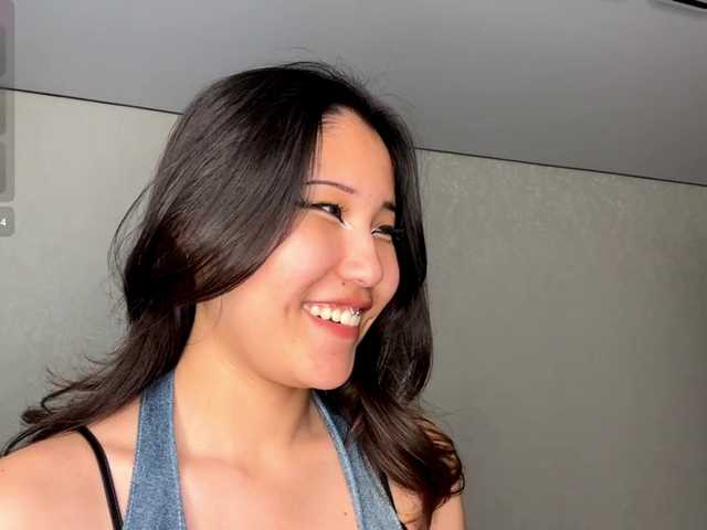 NoreenSemetara live cam on BongaCams