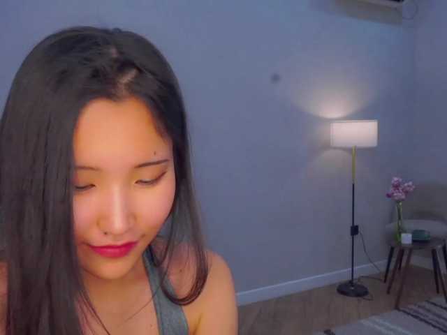 NoreenSemetara live cam on BongaCams