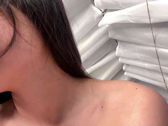 NoreenSemetara Live Webcam on BongaCams