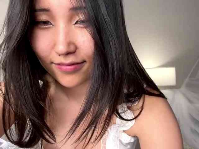 NoreenSemetara webcam