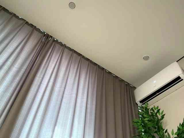 NoreenSemetara webcam