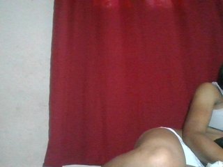 Keziah34's Live Webcam