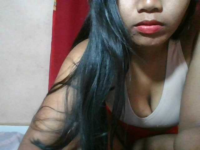 Keziah34 live cam on BongaCams