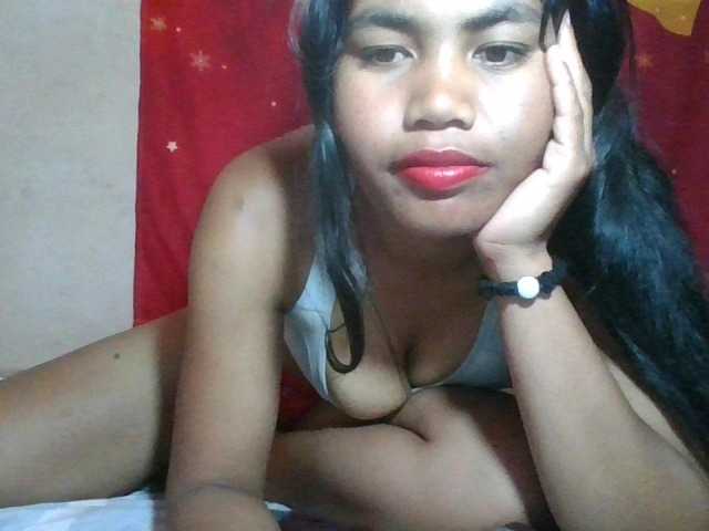 Keziah34 live cam on BongaCams