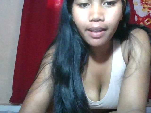 Keziah34, en directo ahora en BongaCams