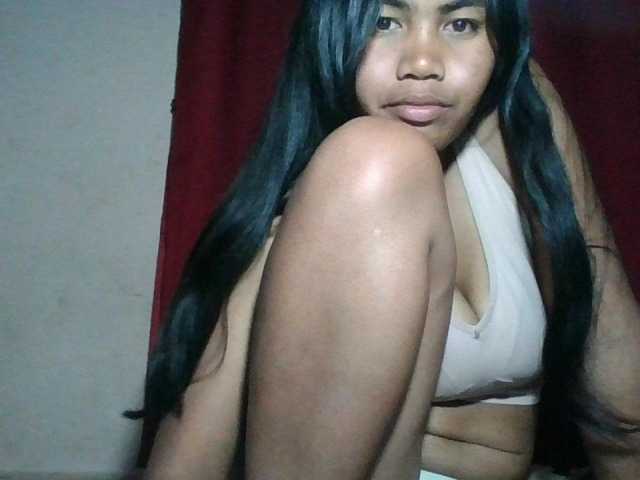 Keziah34 live cam on BongaCams