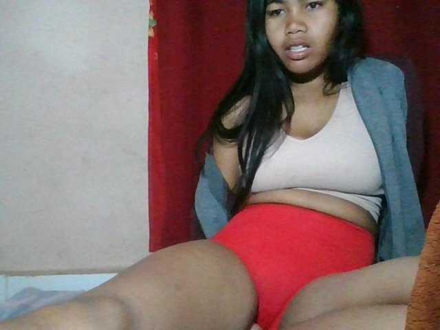 Keziah34 live cam