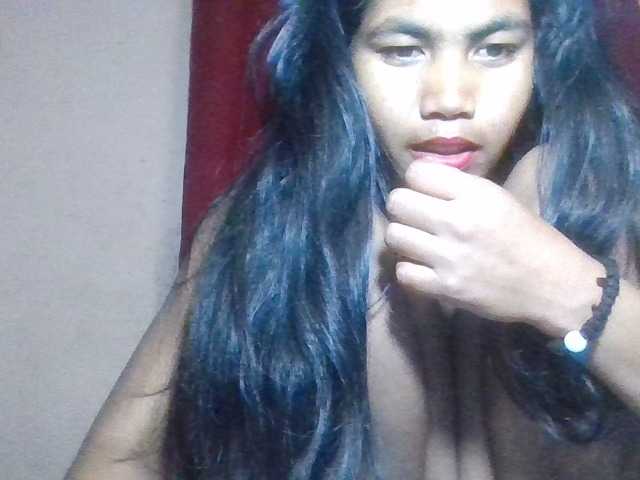 Keziah34 live cam on BongaCams