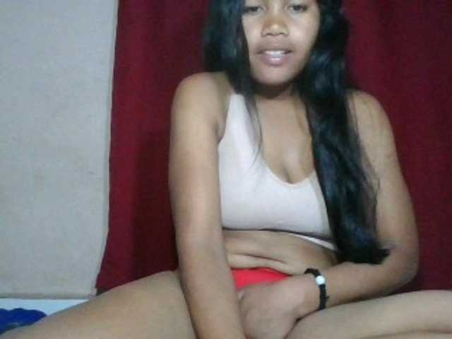 Keziah34 live cam on BongaCams
