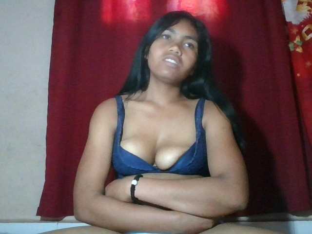 Keziah34 live cam preview