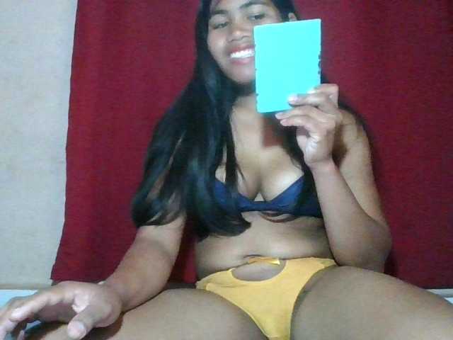 Keziah34 live cam preview
