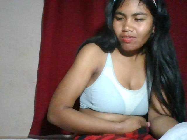 Keziah34 live cam preview
