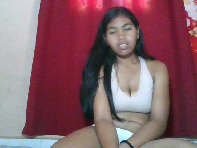 Keziah34, live now on BongaCams