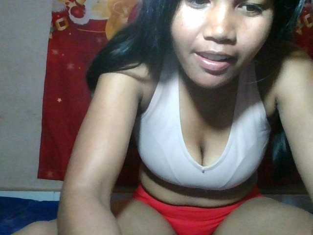 Keziah34 live cam on BongaCams
