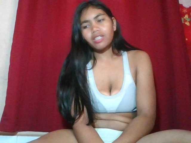 Keziah34 live cam preview