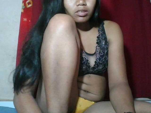 Keziah34 live cam on BongaCams