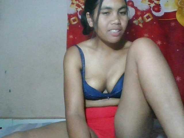 Keziah34 live cam on BongaCams