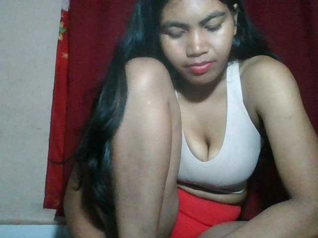 Keziah34 live cam on BongaCams
