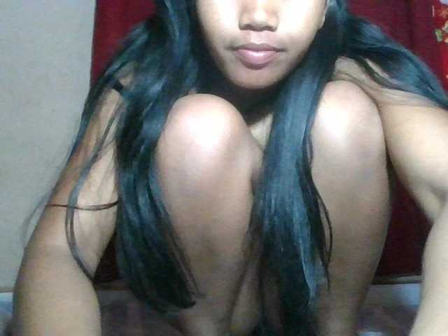 Keziah34 live cam on BongaCams