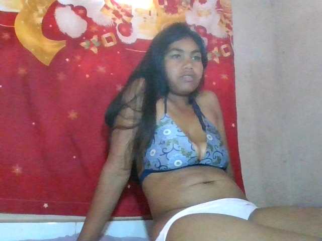 Keziah34 live cam preview
