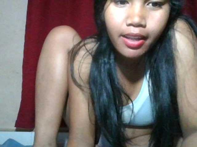 Keziah34 live cam on BongaCams