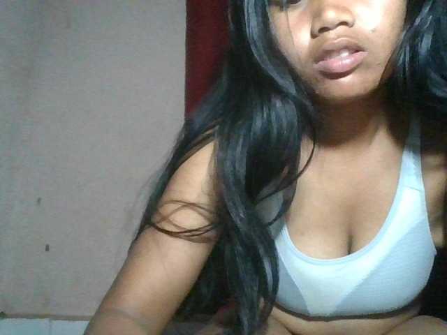 Keziah34 live cam preview