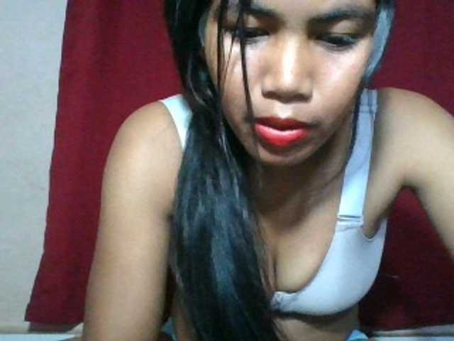 Keziah34 live cam on BongaCams