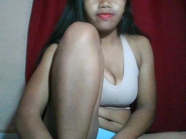 Keziah34 live cam on BongaCams