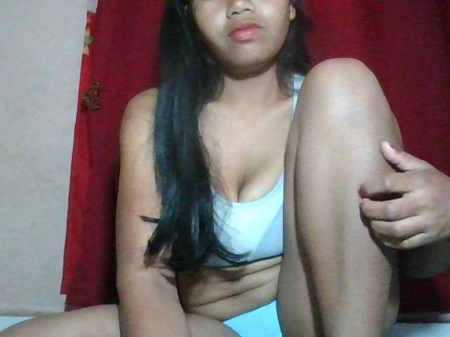 Keziah34 live cam on BongaCams