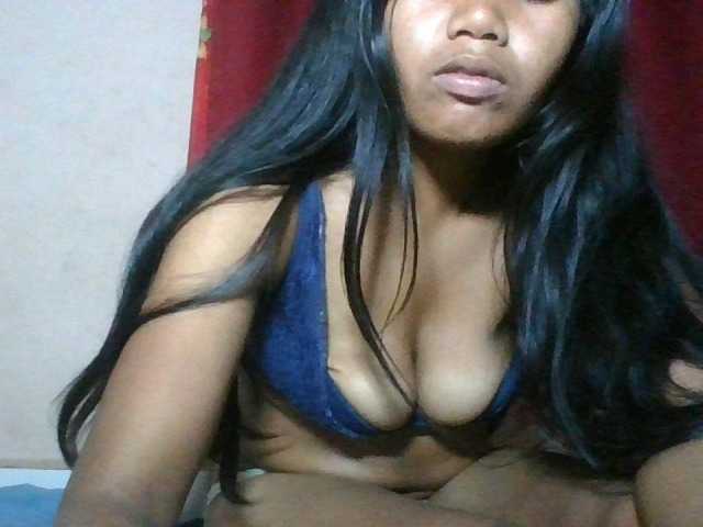 Keziah34 live webcam show