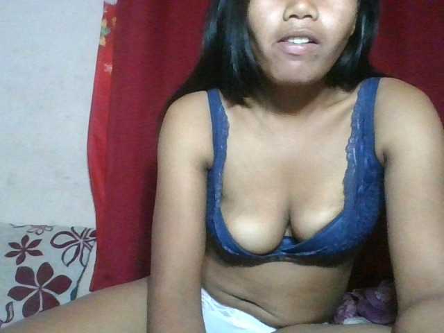 Keziah34 live webcam show