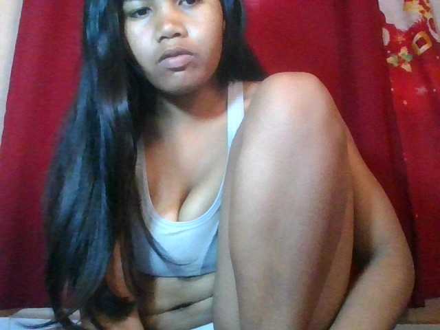 Keziah34 live cam on BongaCams