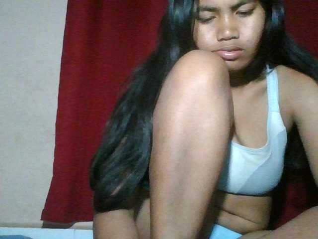 Keziah34 live cam preview