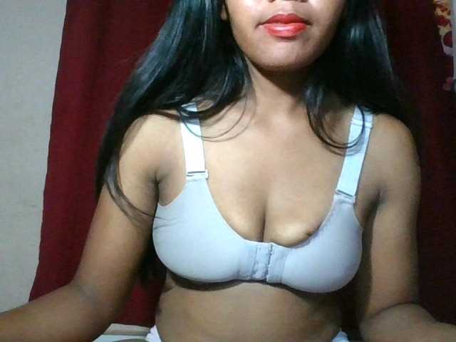 Keziah34 live cam