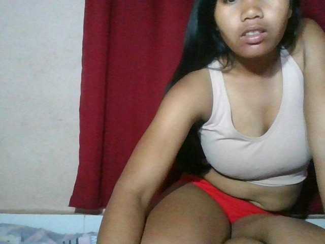 Keziah34, live now on BongaCams