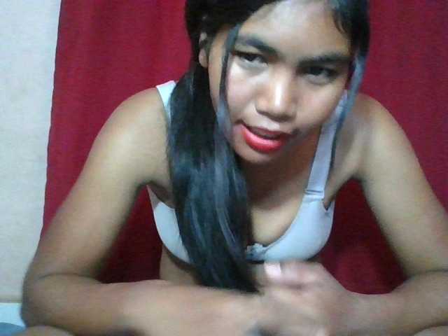 Keziah34 live cam on BongaCams