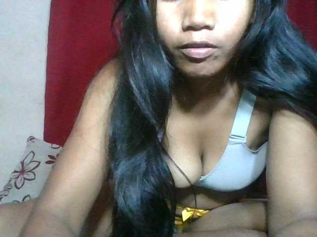 Keziah34 live webcam show