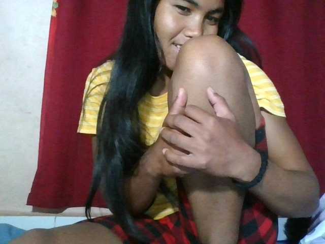 Keziah34 live cam on BongaCams