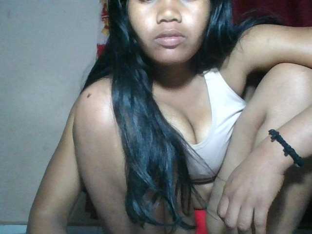 Keziah34 live cam on BongaCams