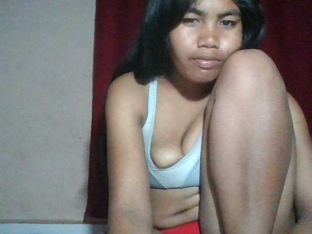 Keziah34 live cam on BongaCams