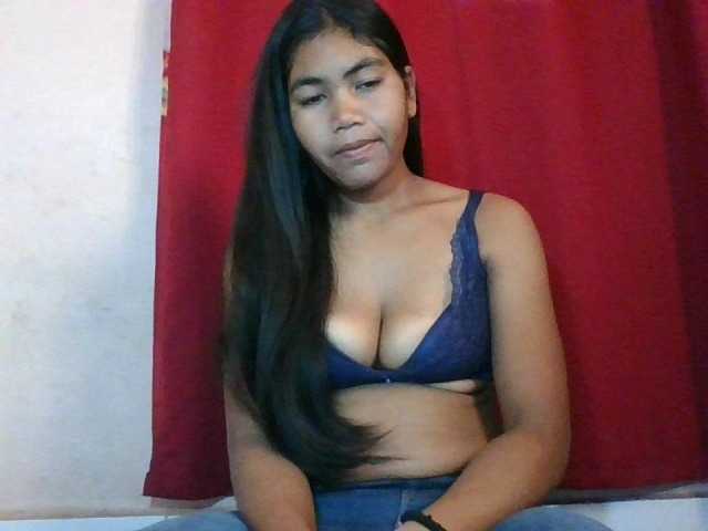 Keziah34 live cam on BongaCams