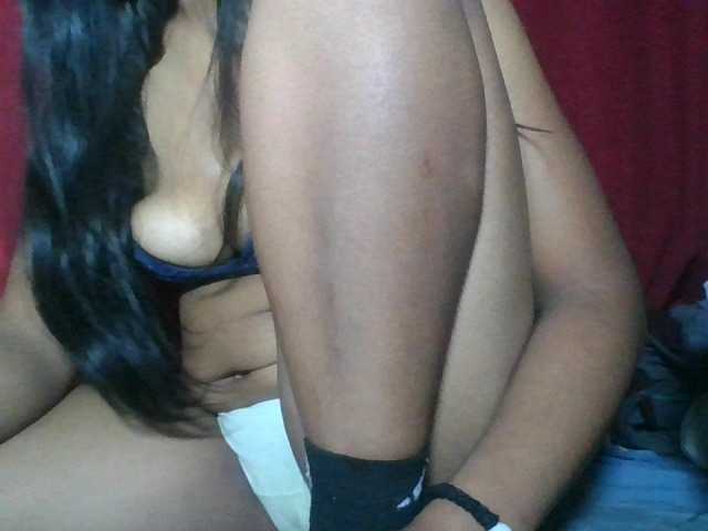 Keziah34 live webcam show