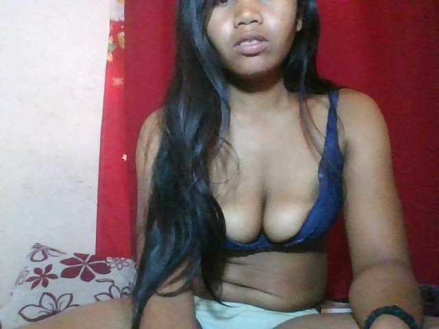 Keziah34 live webcam show