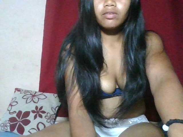 Keziah34 live webcam show