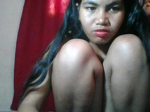 Keziah34 live cam on BongaCams