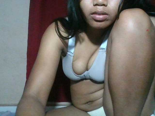 Keziah34 live webcam show